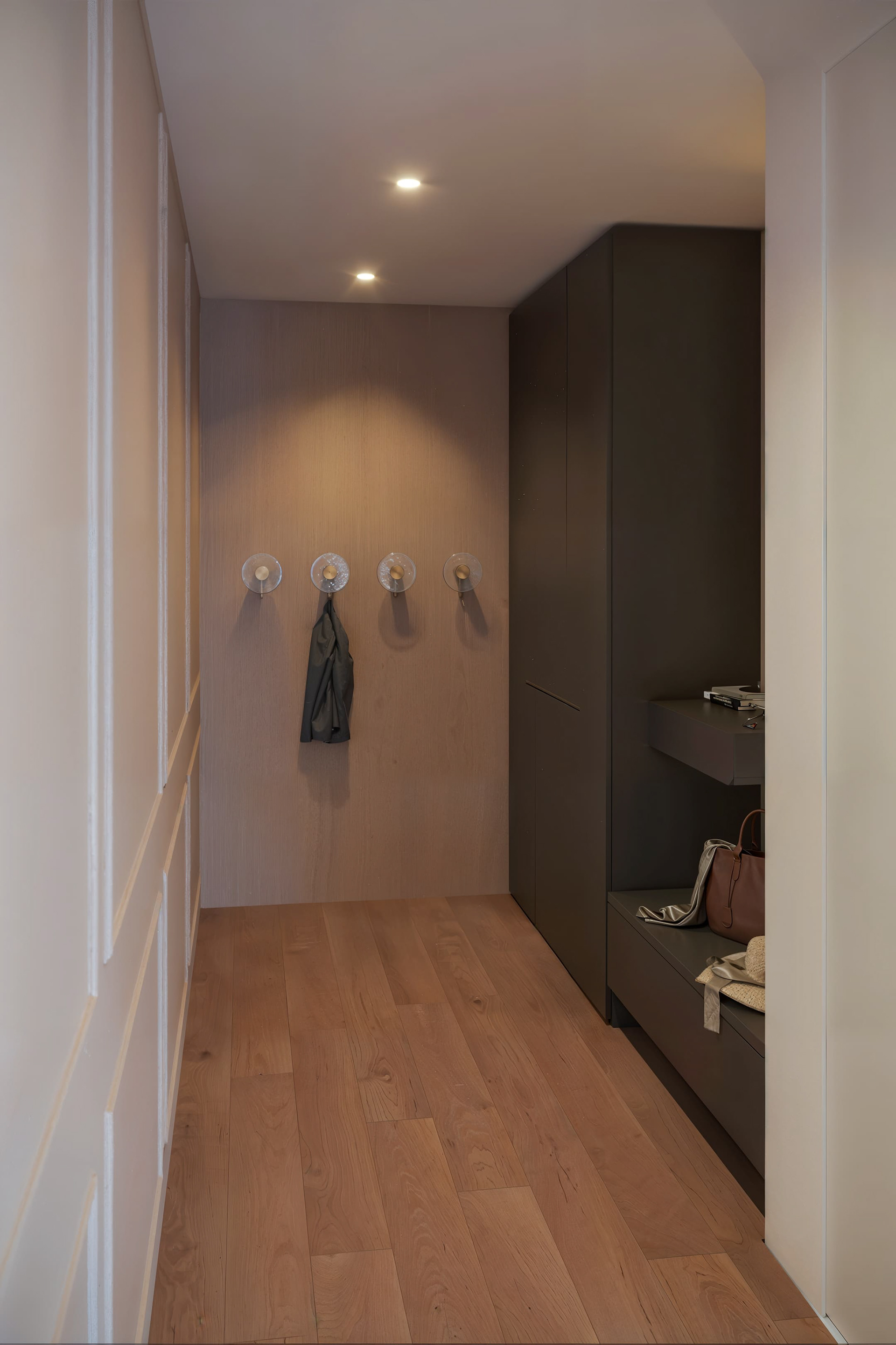 Penthouse in Lugano - Bedroom and Entrance hall