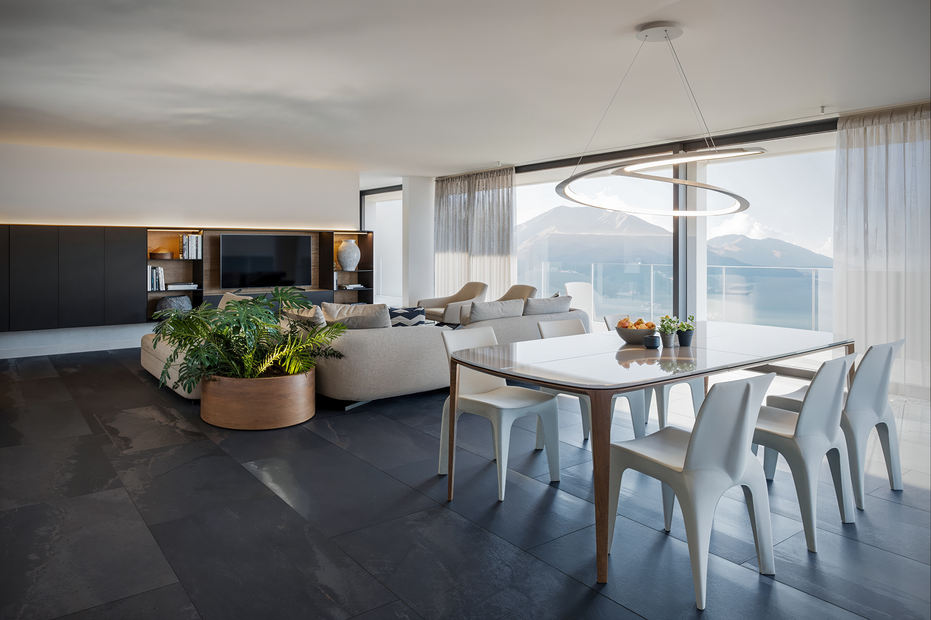 Penthouse on Lake Maggiore